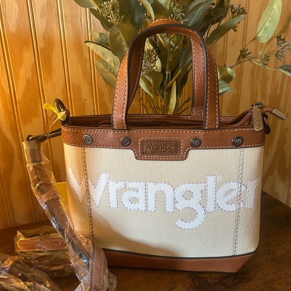 Wrangler Tan and Brown Tote Bag Mini
*No longer Available - Picture 2 of 2